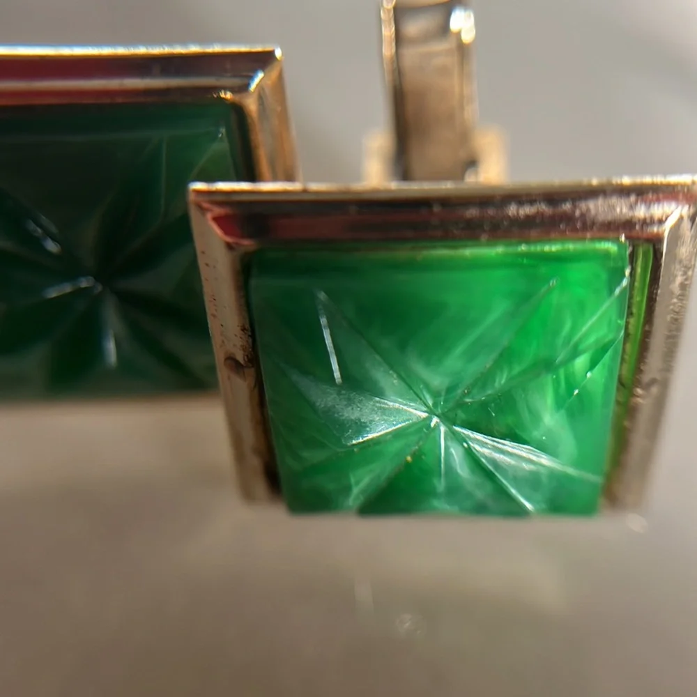 Vintage Jade Glass Toggle Cuff Links & Tie Bar